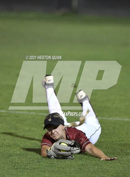Thumbnail 1 in OC All Stars: North vs. South 2/2 photogallery.