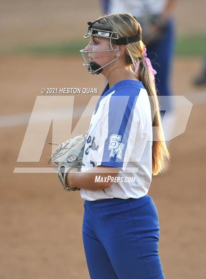 Thumbnail 2 in OC All Stars: North vs. South 2/2 photogallery.