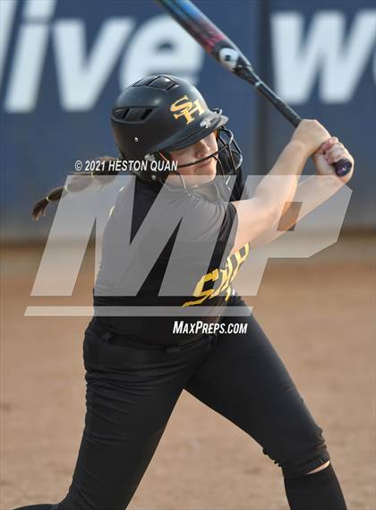 Thumbnail 2 in OC All Stars: North vs. South 2/2 photogallery.