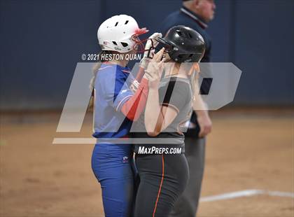 Thumbnail 3 in OC All Stars: North vs. South 2/2 photogallery.
