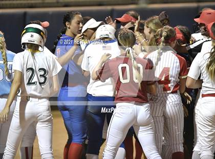Thumbnail 3 in OC All Stars: North vs. South 2/2 photogallery.