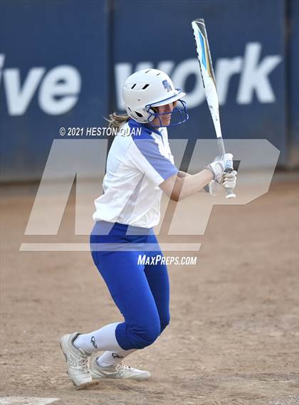 Thumbnail 1 in OC All Stars: North vs. South 2/2 photogallery.
