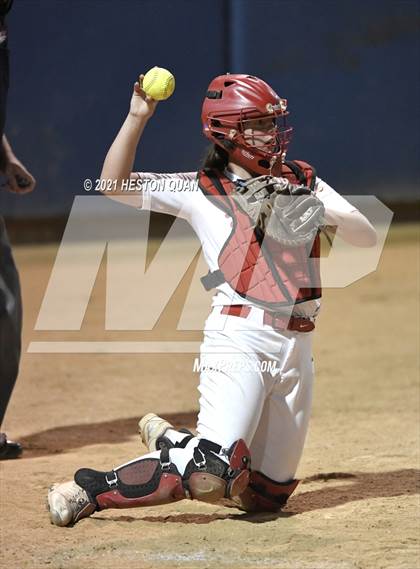 Thumbnail 3 in OC All Stars: North vs. South 2/2 photogallery.