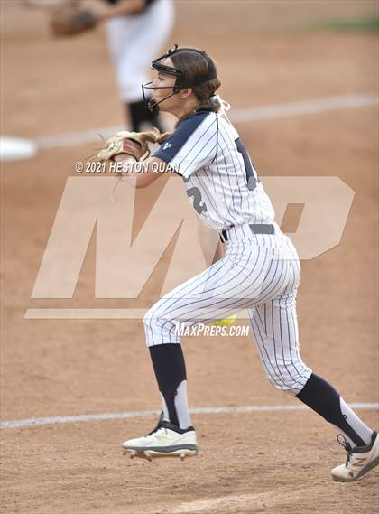Thumbnail 3 in OC All Stars: North vs. South 2/2 photogallery.