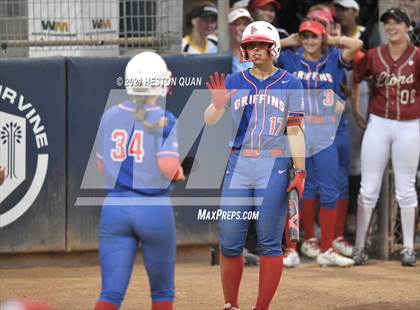 Thumbnail 3 in OC All Stars: North vs. South 2/2 photogallery.
