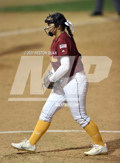 Thumbnail 1 in OC All Stars: North vs. South 2/2 photogallery.