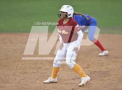 Thumbnail 1 in OC All Stars: North vs. South 2/2 photogallery.