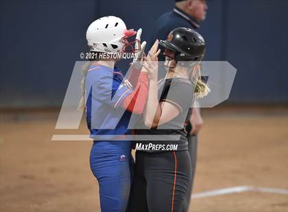 Thumbnail 2 in OC All Stars: North vs. South 2/2 photogallery.