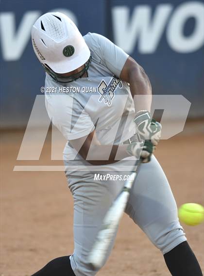 Thumbnail 1 in OC All Stars: North vs. South 2/2 photogallery.