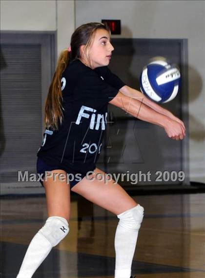 Thumbnail 3 in Dos Pueblos vs Huntington Beach (CIF SS D1A Final) photogallery.