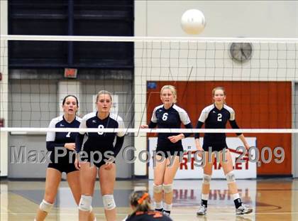 Thumbnail 1 in Dos Pueblos vs Huntington Beach (CIF SS D1A Final) photogallery.
