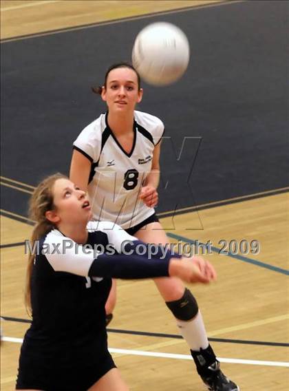 Thumbnail 3 in Dos Pueblos vs Huntington Beach (CIF SS D1A Final) photogallery.