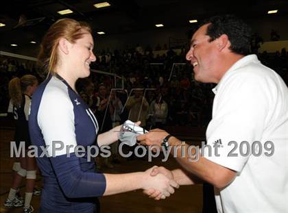 Thumbnail 2 in Dos Pueblos vs Huntington Beach (CIF SS D1A Final) photogallery.