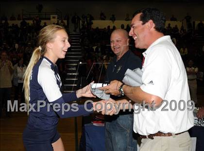 Thumbnail 1 in Dos Pueblos vs Huntington Beach (CIF SS D1A Final) photogallery.