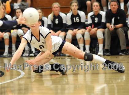 Thumbnail 3 in Dos Pueblos vs Huntington Beach (CIF SS D1A Final) photogallery.
