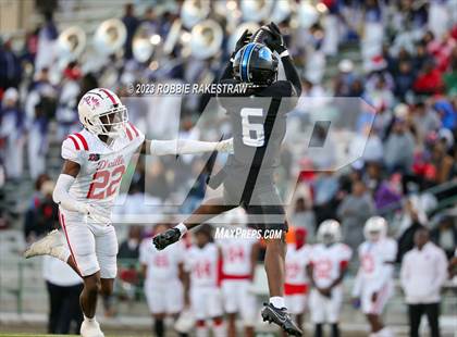 Thumbnail 1 in North Crowley vs. Duncanville (UIL 6A D1 Semifinal) photogallery.