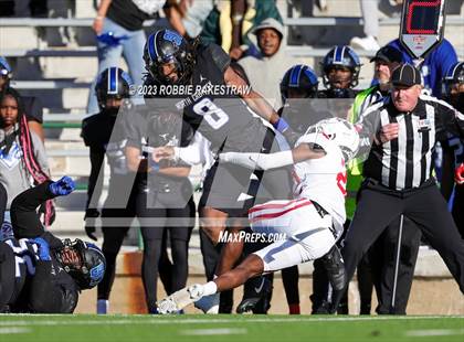 Thumbnail 2 in North Crowley vs. Duncanville (UIL 6A D1 Semifinal) photogallery.