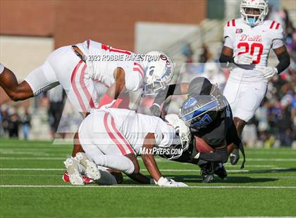 Thumbnail 3 in North Crowley vs. Duncanville (UIL 6A D1 Semifinal) photogallery.