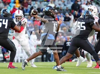 Thumbnail 2 in North Crowley vs. Duncanville (UIL 6A D1 Semifinal) photogallery.