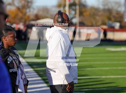 Thumbnail 2 in North Crowley vs. Duncanville (UIL 6A D1 Semifinal) photogallery.