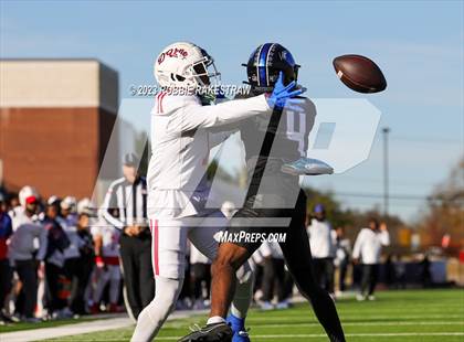 Thumbnail 2 in North Crowley vs. Duncanville (UIL 6A D1 Semifinal) photogallery.