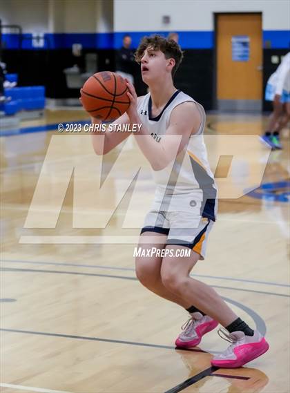 Thumbnail 3 in Cambridge vs. Glendale Prep Academy (Panther Hoops Classic) photogallery.