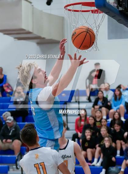 Thumbnail 3 in Cambridge vs. Glendale Prep Academy (Panther Hoops Classic) photogallery.