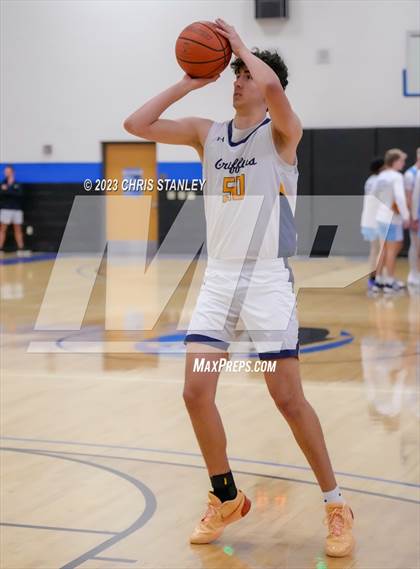 Thumbnail 2 in Cambridge vs. Glendale Prep Academy (Panther Hoops Classic) photogallery.