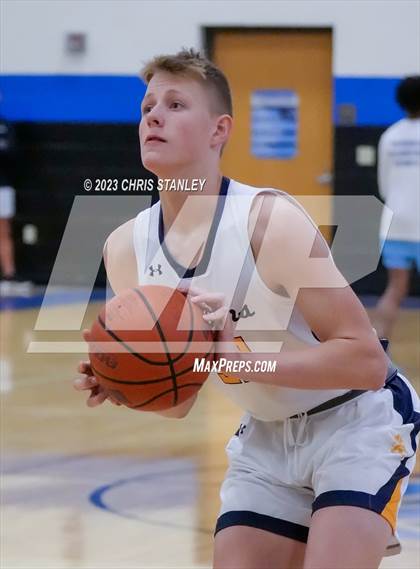 Thumbnail 2 in Cambridge vs. Glendale Prep Academy (Panther Hoops Classic) photogallery.