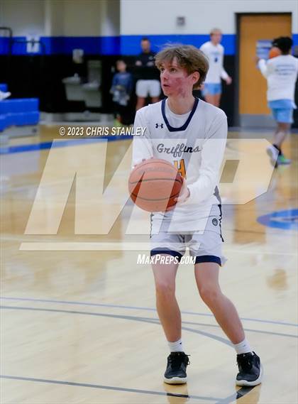 Thumbnail 3 in Cambridge vs. Glendale Prep Academy (Panther Hoops Classic) photogallery.