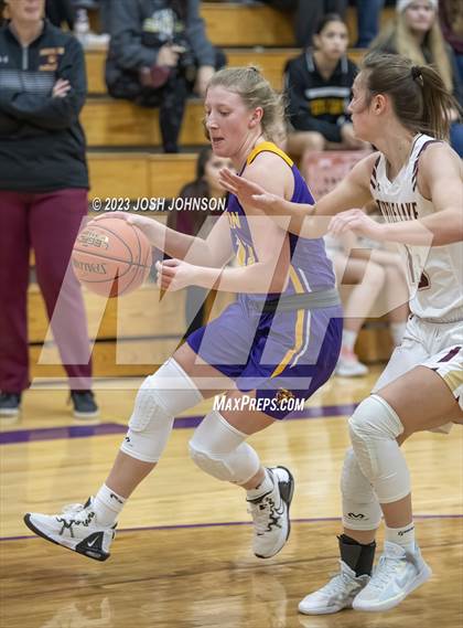 Thumbnail 1 in Clayton vs Turtle Lake (Clayton Holiday Tournament) photogallery.