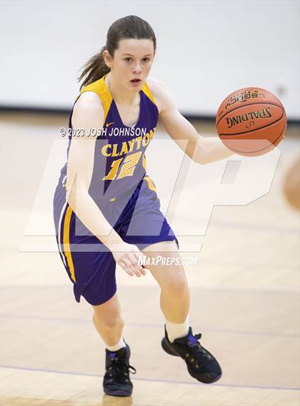 Thumbnail 2 in Clayton vs Turtle Lake (Clayton Holiday Tournament) photogallery.