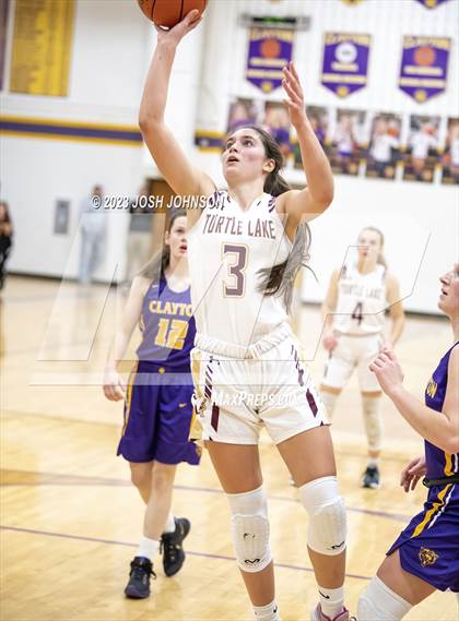 Thumbnail 2 in Clayton vs Turtle Lake (Clayton Holiday Tournament) photogallery.