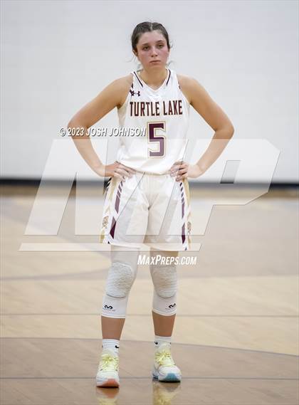 Thumbnail 3 in Clayton vs Turtle Lake (Clayton Holiday Tournament) photogallery.