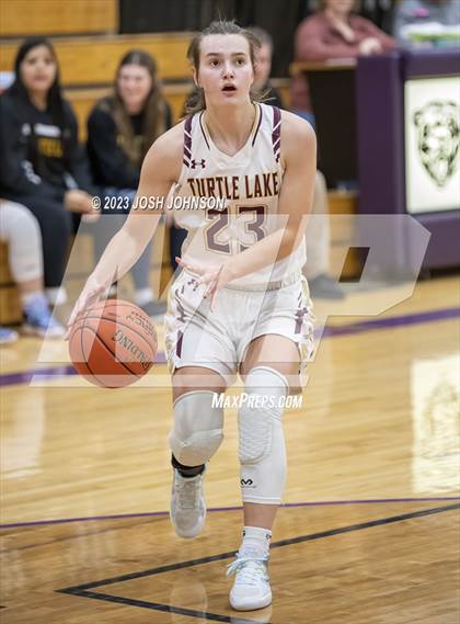Thumbnail 1 in Clayton vs Turtle Lake (Clayton Holiday Tournament) photogallery.