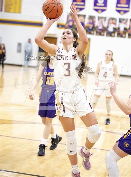 Thumbnail 1 in Clayton vs Turtle Lake (Clayton Holiday Tournament) photogallery.