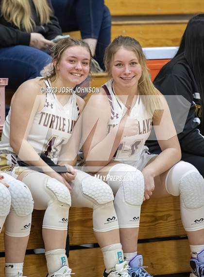 Thumbnail 3 in Clayton vs Turtle Lake (Clayton Holiday Tournament) photogallery.