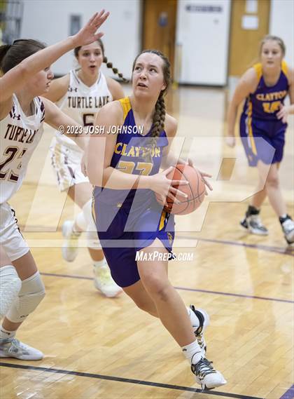 Thumbnail 2 in Clayton vs Turtle Lake (Clayton Holiday Tournament) photogallery.