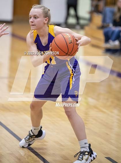 Thumbnail 3 in Clayton vs Turtle Lake (Clayton Holiday Tournament) photogallery.