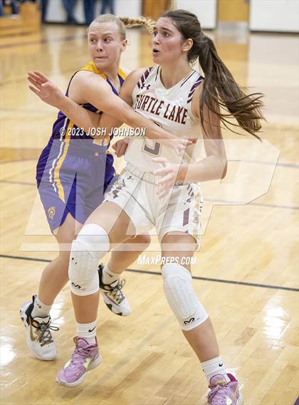 Thumbnail 1 in Clayton vs Turtle Lake (Clayton Holiday Tournament) photogallery.