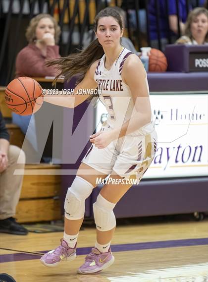 Thumbnail 3 in Clayton vs Turtle Lake (Clayton Holiday Tournament) photogallery.