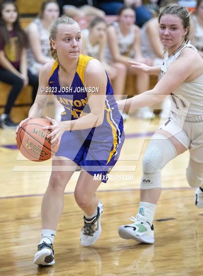 Thumbnail 2 in Clayton vs Turtle Lake (Clayton Holiday Tournament) photogallery.