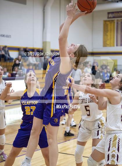 Thumbnail 3 in Clayton vs Turtle Lake (Clayton Holiday Tournament) photogallery.