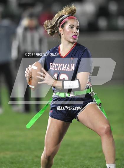 Thumbnail 2 in University vs. Beckman photogallery.