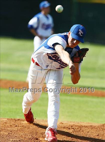 Thumbnail 1 in Faith Christian vs Trinity Christian photogallery.