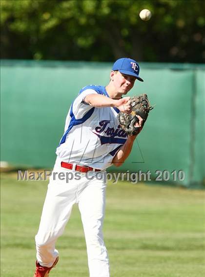 Thumbnail 2 in Faith Christian vs Trinity Christian photogallery.