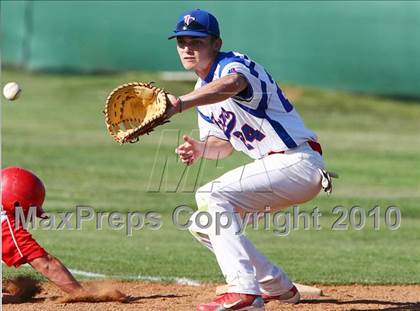 Thumbnail 3 in Faith Christian vs Trinity Christian photogallery.