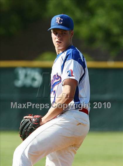 Thumbnail 1 in Faith Christian vs Trinity Christian photogallery.