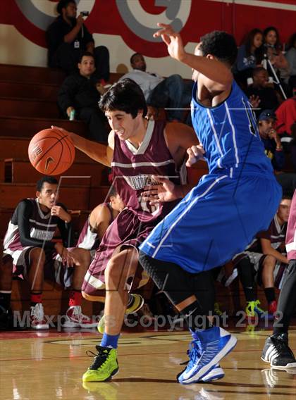 Thumbnail 3 in El Camino Real vs. Granite Hills (Rose City Roundball Classic) photogallery.