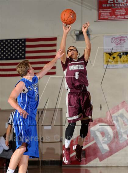 Thumbnail 1 in El Camino Real vs. Granite Hills (Rose City Roundball Classic) photogallery.
